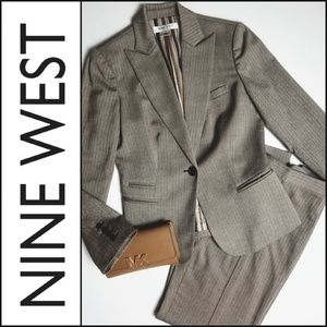 NINE WEST 2pc Tan Herringbone Pant Suit!